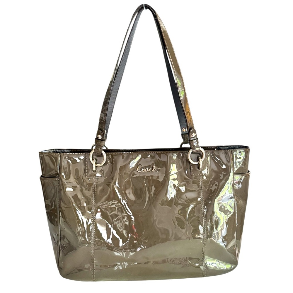 COACH Gray Patent Leather Shoulder Bag – Pre-Owned